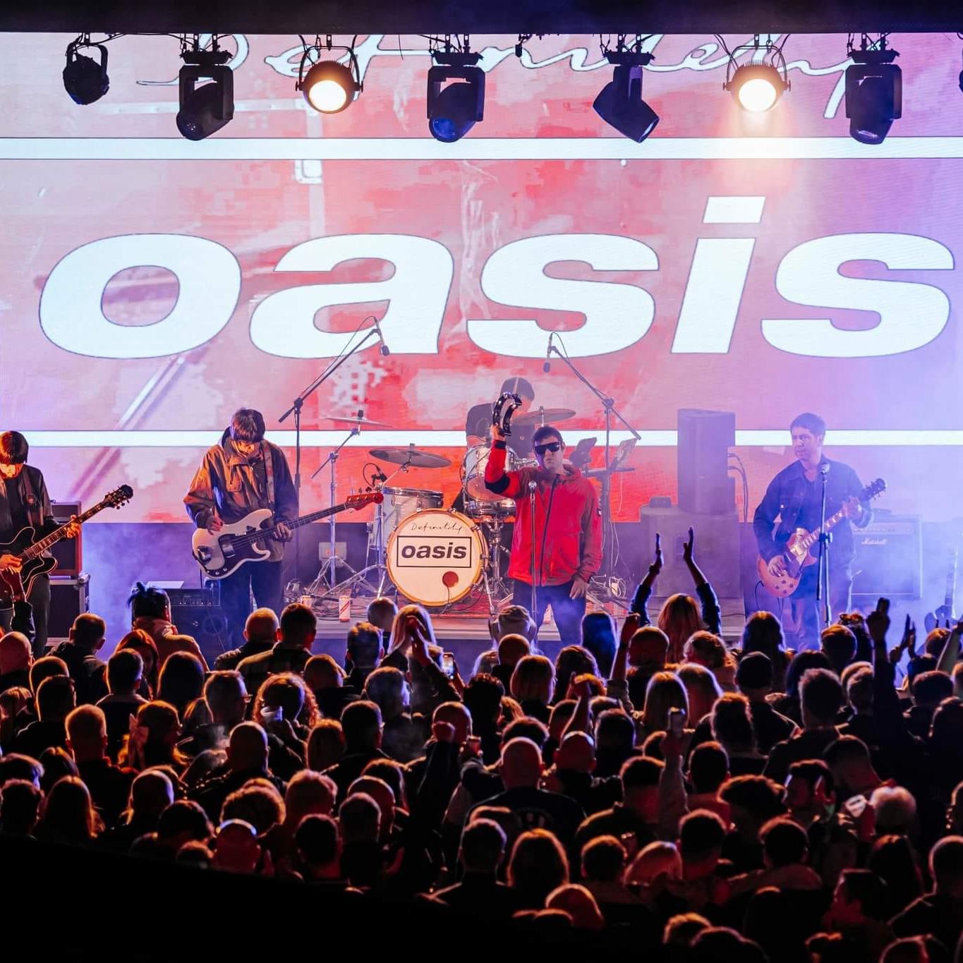 Definitely Oasis live